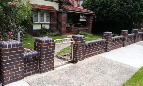 Забор своими руками не, как у всех интересные идеи. Кирпичные ограждения