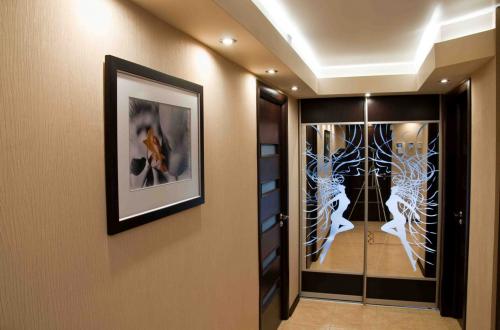 Переоборудование прихожей в гостиную: подходы и идеи 10 Переоборудование прихожей в гостиную: подходы и идеи 10