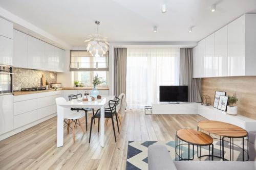 Стол и стулья для гостиной. Как правильно расположить стол в гостиной