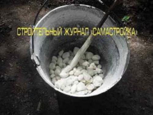 Как гасить известь для побелки стен. Гашение извести