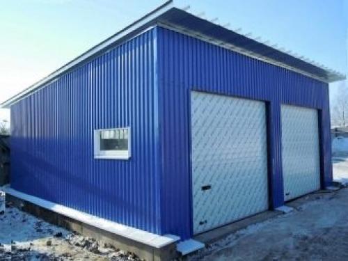 Помещение из профлиста. Особенности выбора места 08