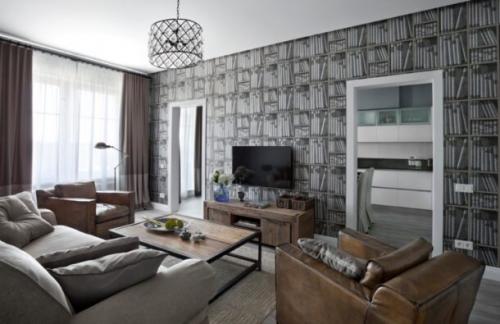 Зачем нужна защита для окрашенных обоев. Для каких обоев можно использовать лак