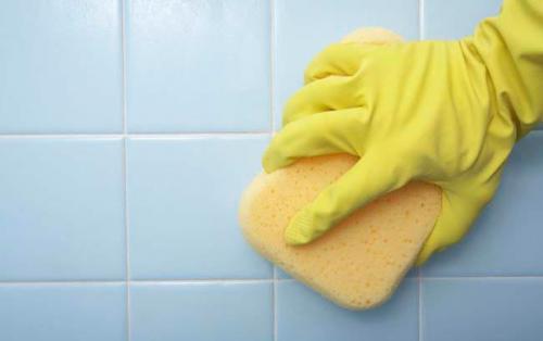 Покрасить плитку в ванной баллончиком. Подготовительный этап