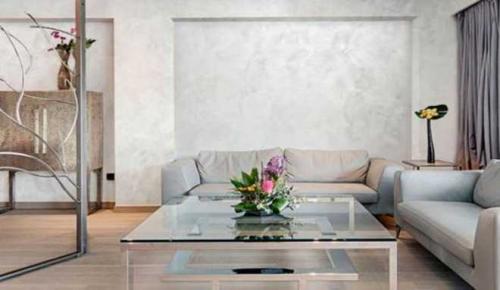 Декоративная штукатурка вместо обоев. Критерии выбора способа отделки стен