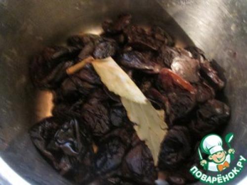 Отбивные с начинкой внутри. Рулетики из свинины с разными начинками — 10 праздничных рецептов