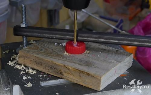 Как изготовить поделку из пластиковой бутылки для хранения инструментов. Органайзер для болтов, шурупов, гаек и гвоздей из пластиковых бутылок