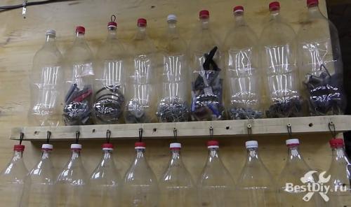 Как изготовить поделку из пластиковой бутылки для хранения инструментов. Органайзер для болтов, шурупов, гаек и гвоздей из пластиковых бутылок