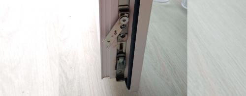 Самостоятельная регулировка пластиковых окон. Регулировка пластикового окна по горизонтали и вертикали 01