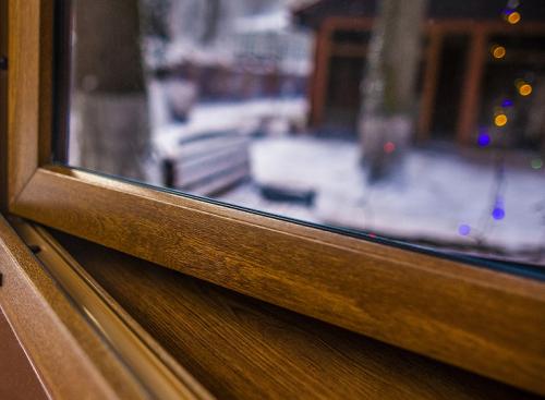 Зачем переводить пластиковые окна в зимний.  Советы по подготовке окон к зимнему периоду 04