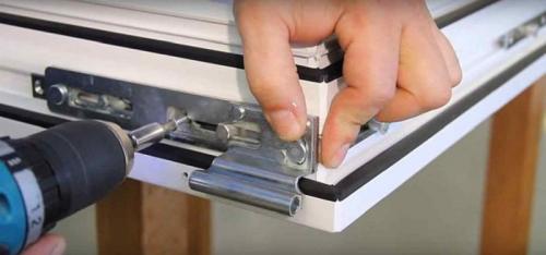 Регулировка пластиковых окон зима-лето самостоятельно инструкция пошагово. Как отрегулировать пластиковые окна самостоятельно - инструкция