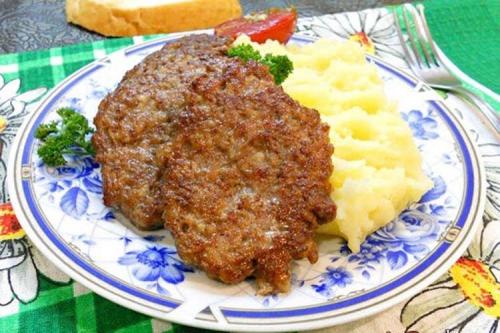 Как правильно готовить печень в фарше. 20 рецептов печеночных котлет, которые можно есть бесконечно