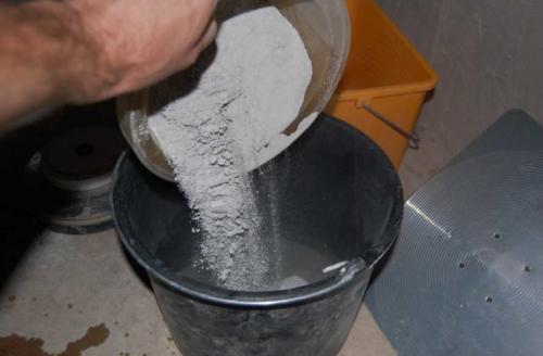 Пропорции гипса и воды для искусственного камня. Как разводить гипс для декоративного камня