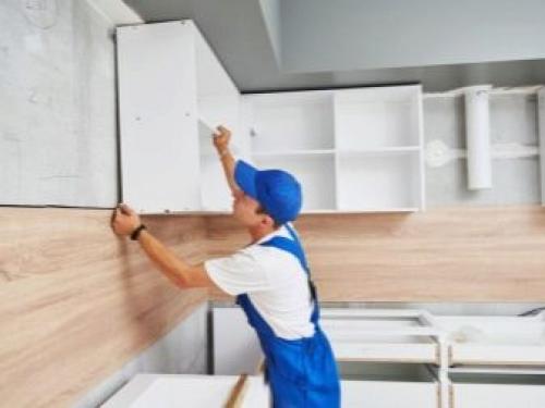 Как повесить полку на бетонную стену 36