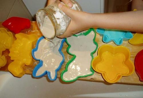 Какой гипс лучше для поделок. Как разводить гипс правильно