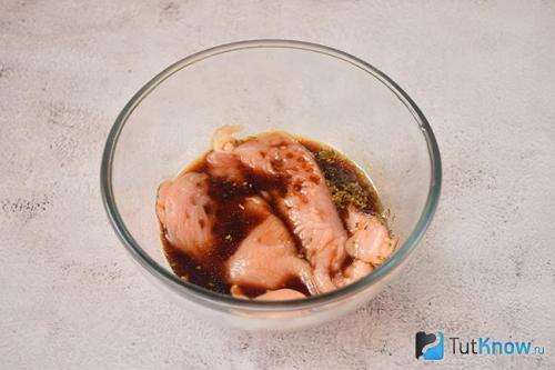 Нужно ли мариновать мясо для отбивных. Основные принципы создания маринада 27 Нужно ли мариновать мясо для отбивных. Основные принципы создания маринада 27