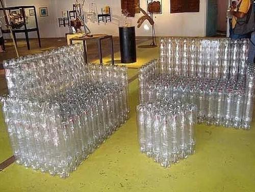 Какие бутылки можно использовать для создания оригинального садового декора. Идеи поделок для сада и огорода 2025 из пластиковых бутылок