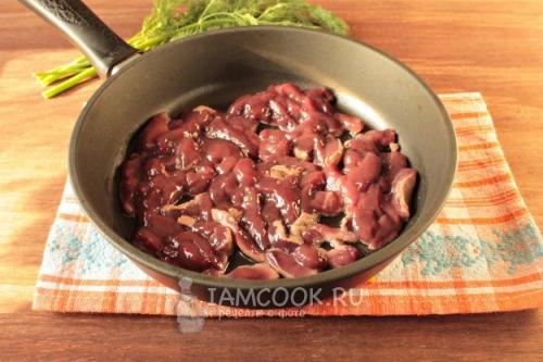 Вкусный рецепт говяжьей печени с сметаной и луком 06 Вкусный рецепт говяжьей печени с сметаной и луком 06