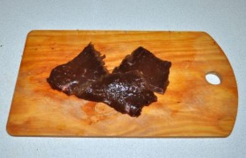 Вкусный рецепт говяжьей печени с сметаной и луком 17 Вкусный рецепт говяжьей печени с сметаной и луком 17