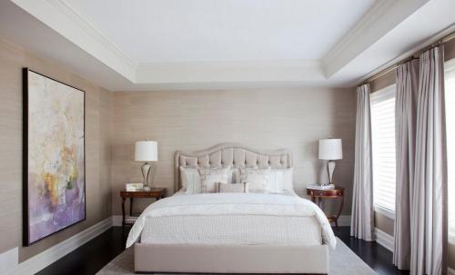 Какие обои наиболее долговечны и легко поддаются уходу