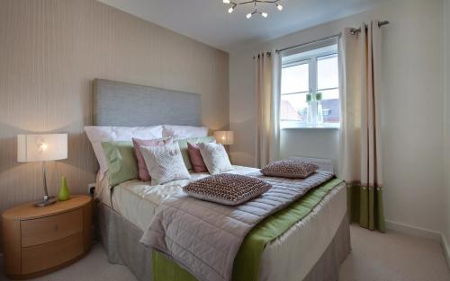 Какие обои наиболее долговечны и легко поддаются уходу