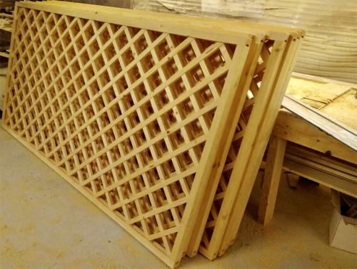 Решетчатый деревянный забор. Строительство решетчатого забора из дерева: материалы, способы монтажа