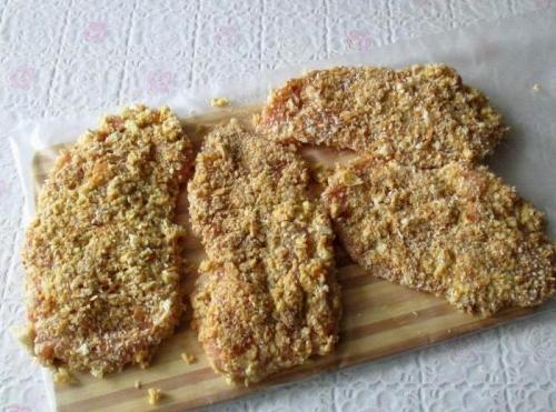 Мои отбивные всегда получаются сочными и с хрустящей корочкой. Чтобы куриные отбивные были сочными, я жарю их только в кляре, а подаю под сыром (проверенный рецепт и фирменные хитрости) 07 Мои отбивные всегда получаются сочными и с хрустящей корочкой. Чтобы куриные отбивные были сочными, я жарю их только в кляре, а подаю под сыром (проверенный рецепт и фирменные хитрости) 07