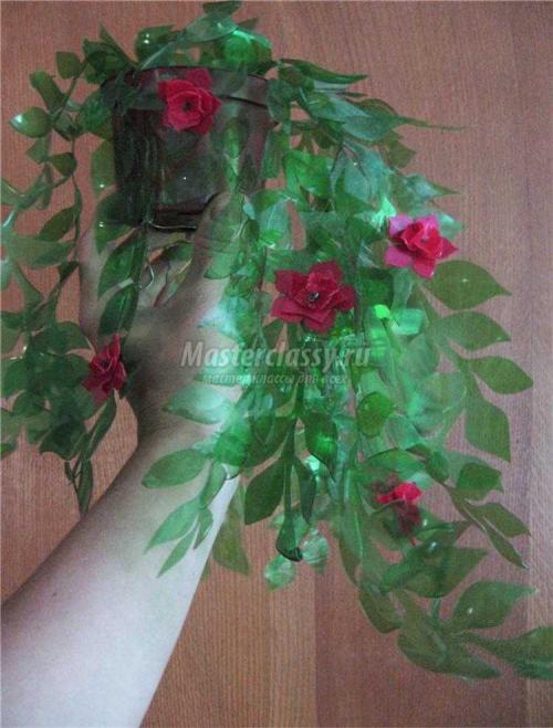 Создание вьющихся цветов из пластиковых бутылок: простые инструкции для домашнего сада 07