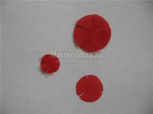 Создание большого вьющегося цветка из ПЭТ-бутылок: подробный рецепт 08