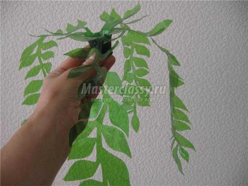 Создание большого вьющегося цветка из ПЭТ-бутылок: подробный рецепт 03