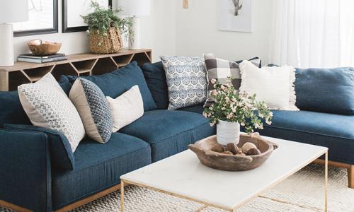 Цвет стен в гостиной 2020. Цвет в дизайне гостиной