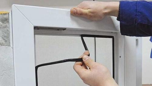 Как заменить поврежденные детали пластикового окна. Замена уплотнителя