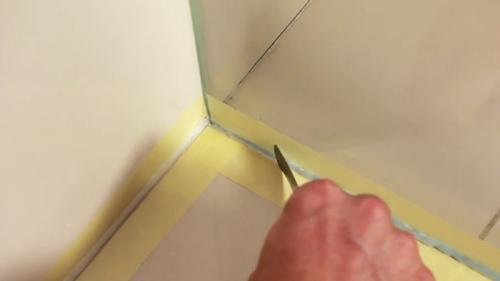 Секреты идеального силиконового шва: пошаговая инструкция 08 Секреты идеального силиконового шва: пошаговая инструкция 08