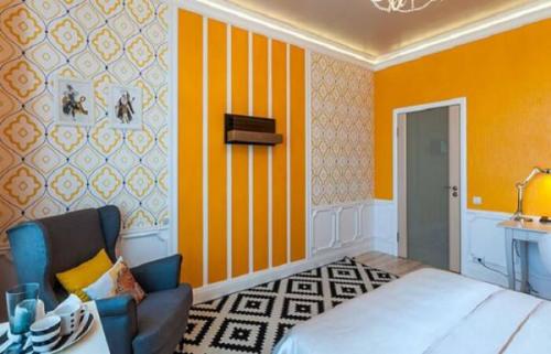 Как клеить виниловые обои на бумажной основе встык или внахлест. Какие обои нельзя клеить в стык, а какие в нахлест