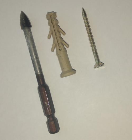 Как повесить полку на стену без дрели. Крепление на бетонной стене без перфоратора, обычной дрелью без удара