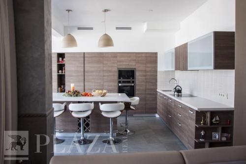 План кухни с размерами и мебелью. Онлайн конструктор кухни. Спроектируйте собственную кухню в 3D 11 План кухни с размерами и мебелью. Онлайн конструктор кухни. Спроектируйте собственную кухню в 3D 11