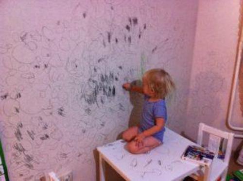 Какие обои можно мыть с моющим средством. Какие обои можно мыть и как это правильно сделать