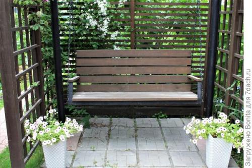 Как улучшить внешний вид готовых заборных секций из деревянного штакетника. Новая жизнь старого штакетника (как мы применили его с пользой для дачи)