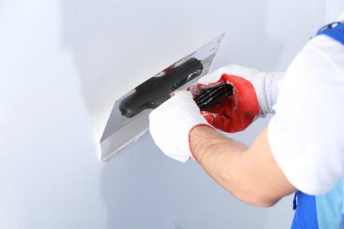 Как правильно развести и замесить гипсовую штукатурку: пошаговая инструкция 13