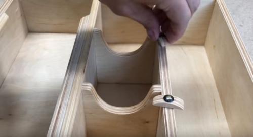 Что можно сделать из 20 литровой канистры. Никогда не догадаетесь, что можно сделать из обычной канистры