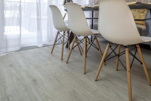 Какой пол лучше выбрать для кухни. Из чего лучше сделать пол на кухне? 11