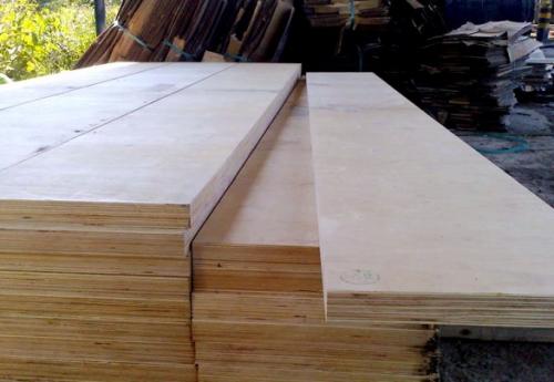 Пол из фанеры на доски. Подготовка фанеры – чем распускать листы на дощечки