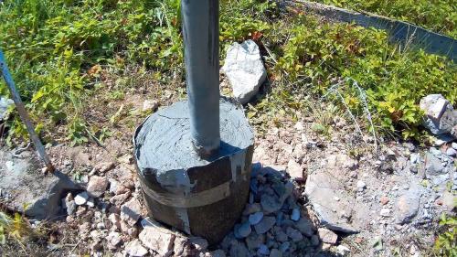 Можно ли сократить стоимость строительства деревянных заборов, используя более дешевые технологии. Какой забор обойдется вам дешевле всего: лучшие варианты недорогих ограждений