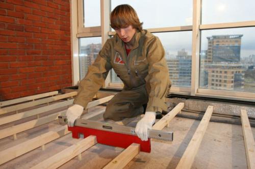 Как сделать дорогой пол из недорогой фанеры. Преимущества и недостатки фанерного пола 06