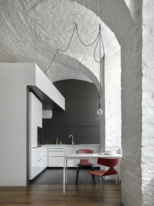 Пол на кухне 2023. Общие советы по планированию кухни 2023: дизайн 20 Пол на кухне 2023. Общие советы по планированию кухни 2023: дизайн 20