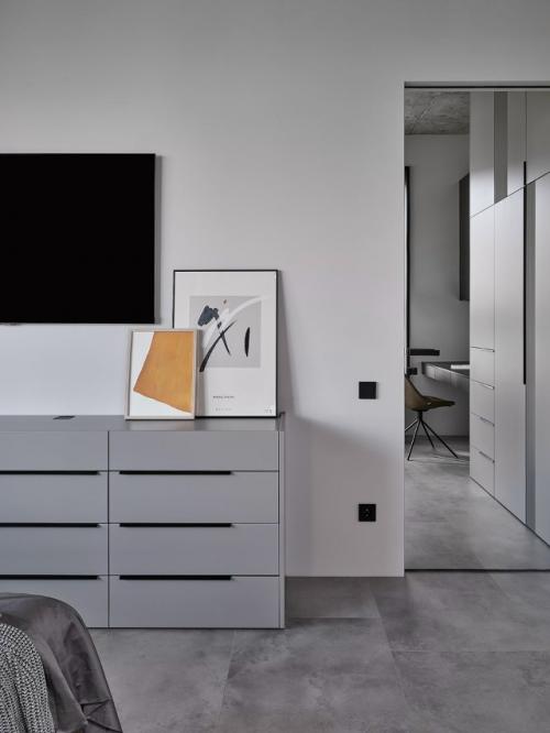 Этот интерьер - про честную индустриальную эстетику, в которой нет случайных решений. 04