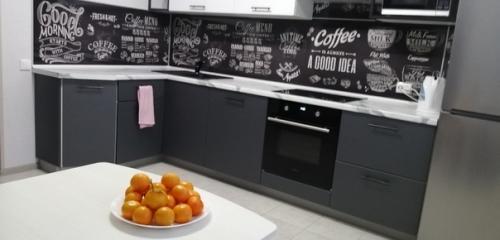 Целиком к сожалению не входит в объектив, ну так как-то. 05