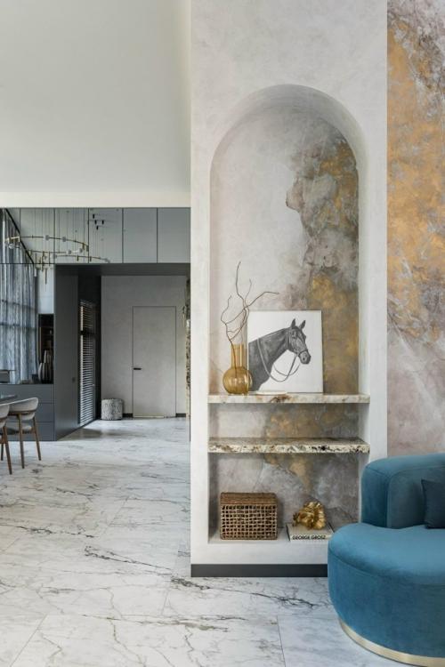 Уют, баланс и внимание к деталям - именно так можно описать этот проект, который начался с небольшой бани и вырос в полноценный семейный дом. 07