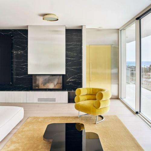 Дом под Барселоной, который архитектор Рауль Санчес полностью преобразил, стал примером смелого подхода к пространству. 06