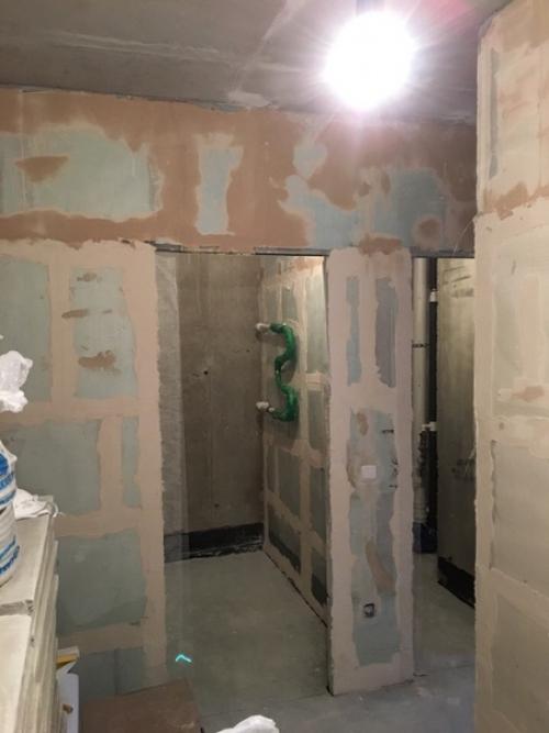 Делал ремонт, практически все своими руками. 01