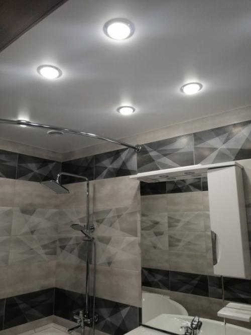 Совместили ванную с туалетом. 07